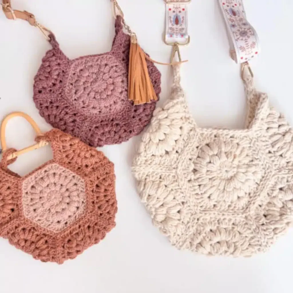 50+ Fabulous Free Bag Patterns 42 Hexagon Granny Bag