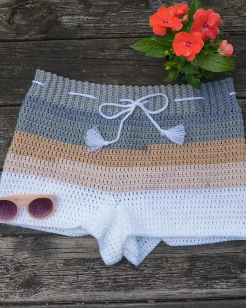 The Beachside Shorts Pattern