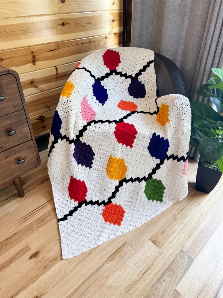 20 Free Crochet Christmas Blanket Patterns 2 Crochet Christmas lights C2C blanket pattern
