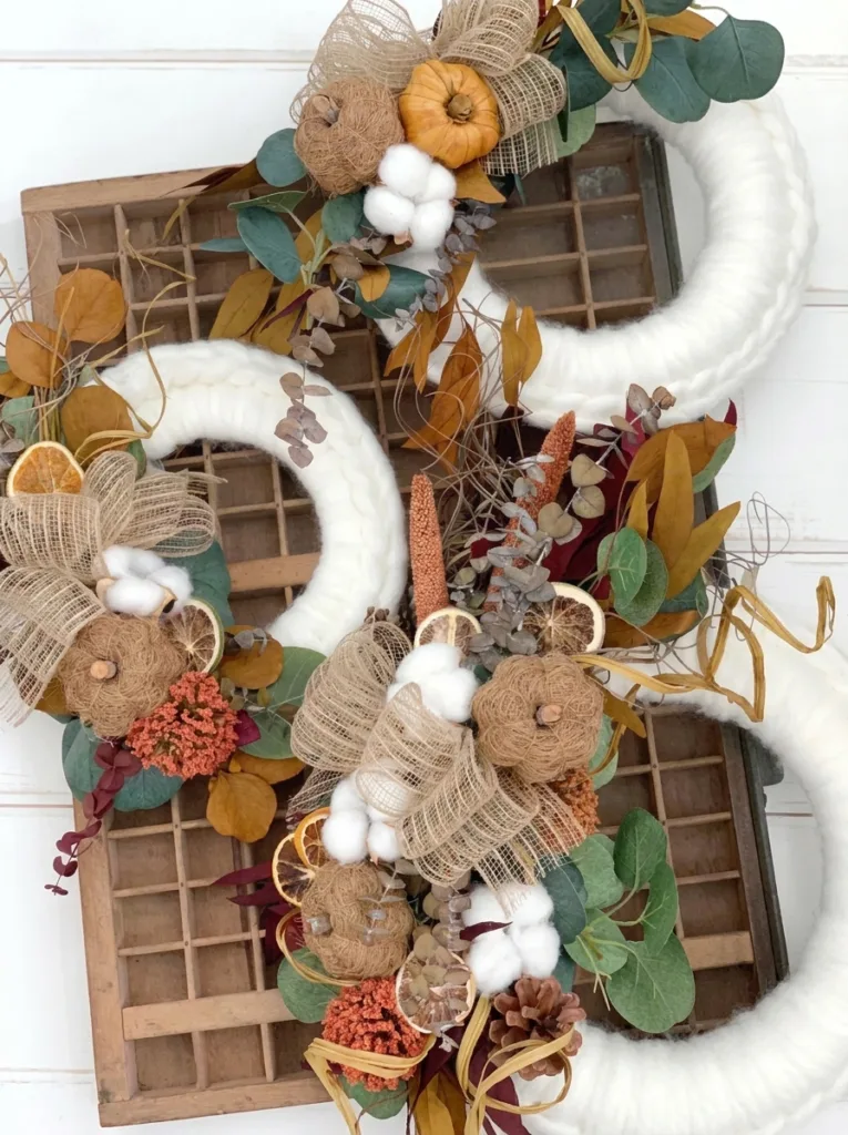 Crochet fall wreath base, seasonal Halloween pattern