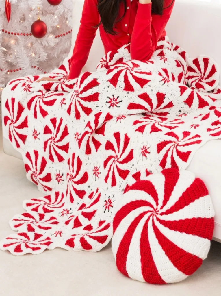 20 Free Crochet Christmas Blanket Patterns 7 Crochet peppermint candy Christmas blanket pattern