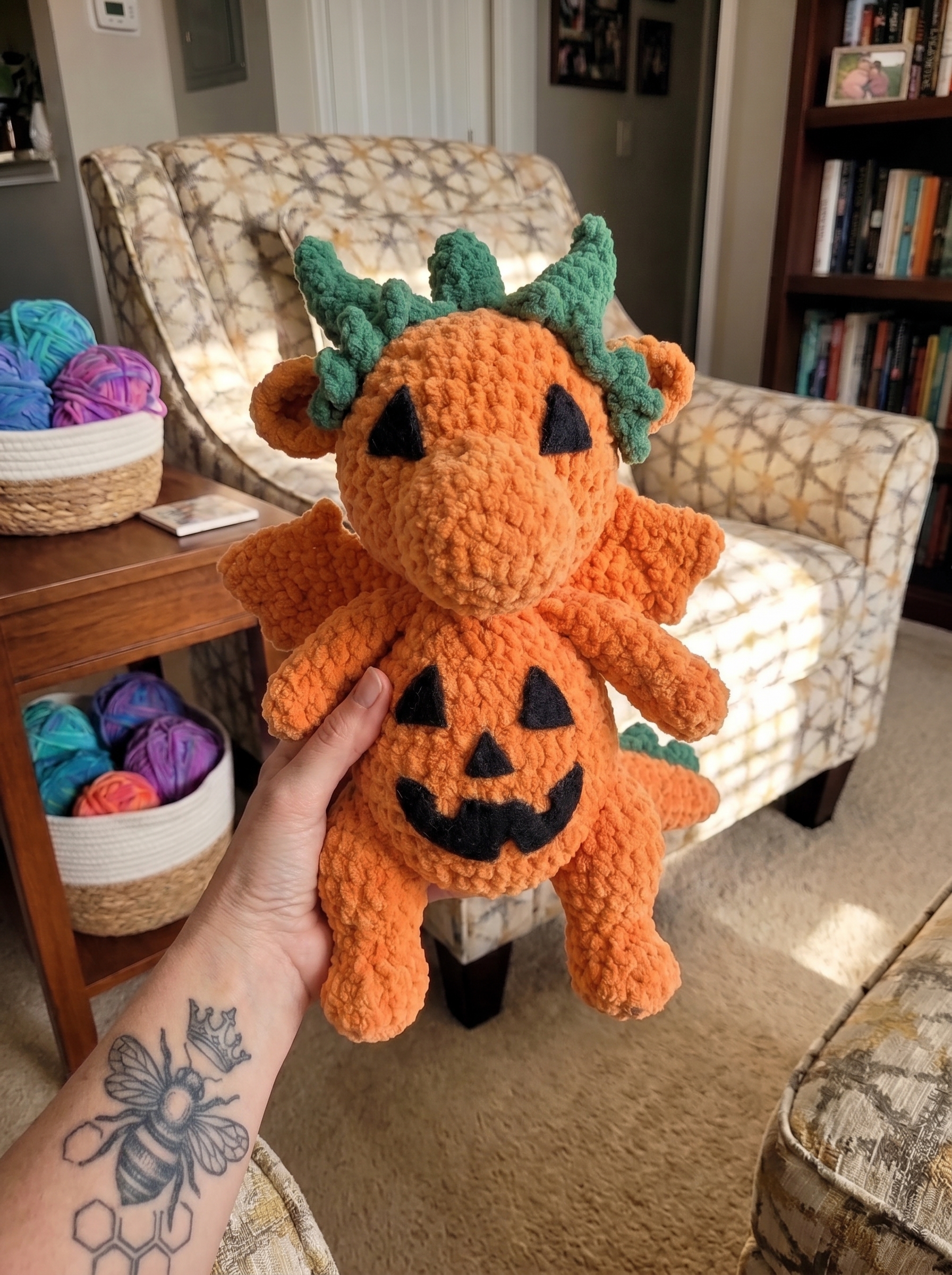 Free Crochet Pumpkin Dragon Pattern (Amigurumi Halloween Dragon)